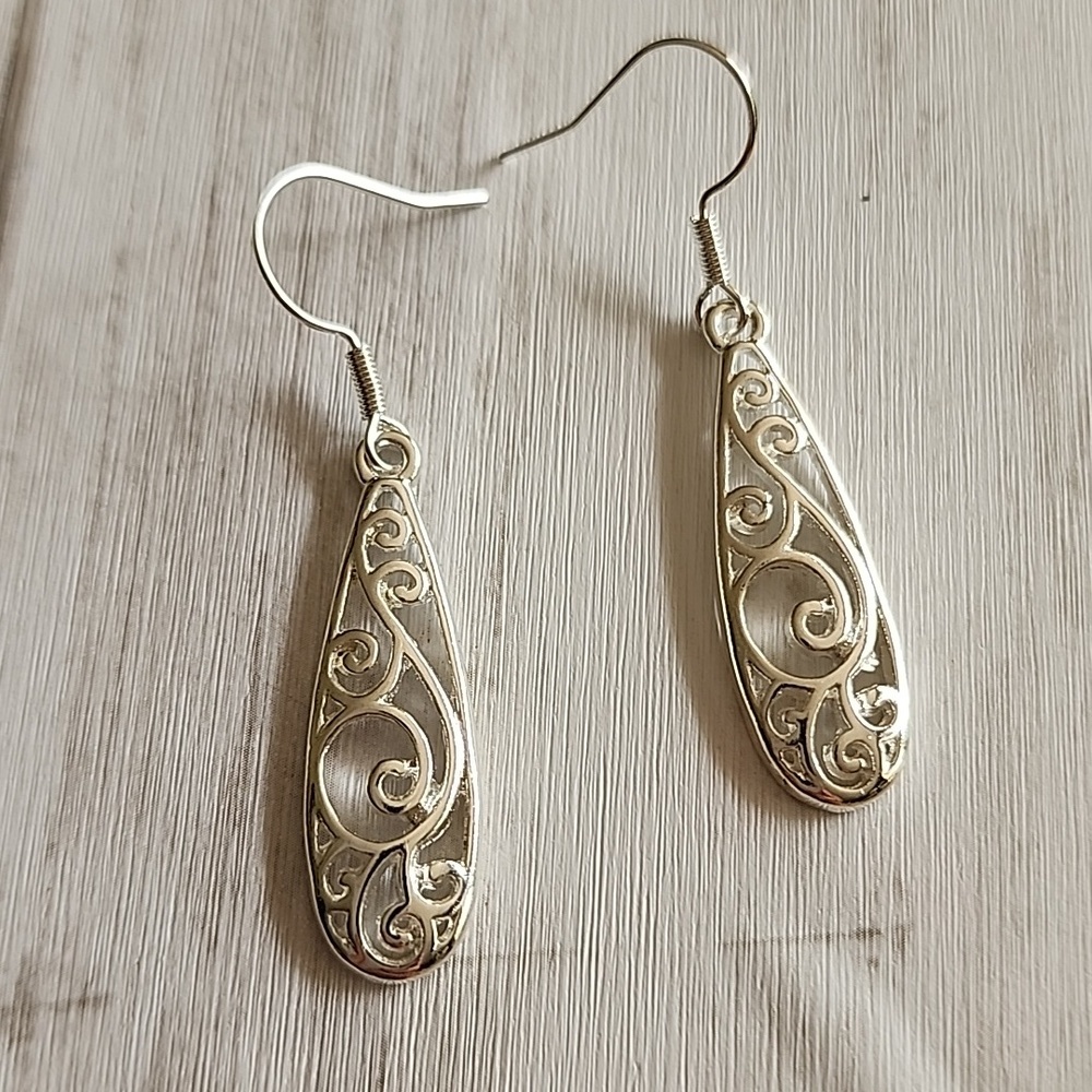 Boho Celtic Dangle Wind Earrings Irish